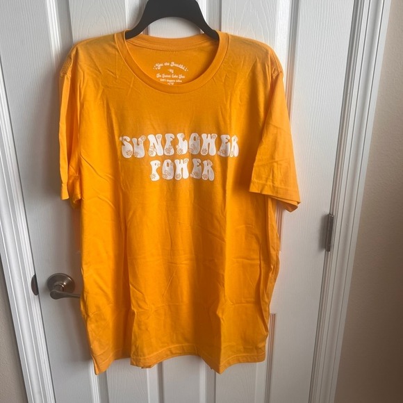 NEW Funnel Cake Sunflower Power Graphic Tee T Shirt XL Yellow Cotton Blend - Picture 1 of 6